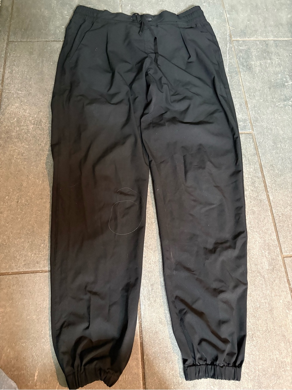 Backcountry Black Women's Jogger Sweatpants - Elastic Waist & Cuffed Ankle